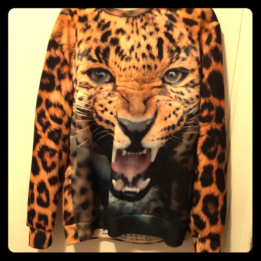Batnorton leopard print sweatshirt size L